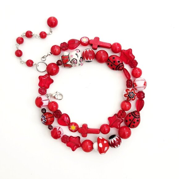 MIXED WHIMSIES IN RED BEADED NECKLACE - Picture 1 of 2